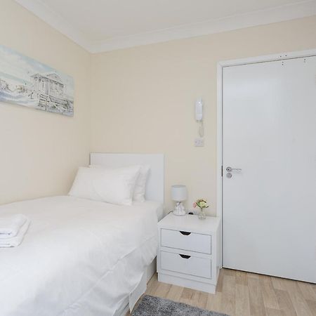 Blackberry - Stylish Self-Contained Flats In Soton City Centre Southampton Rum bild