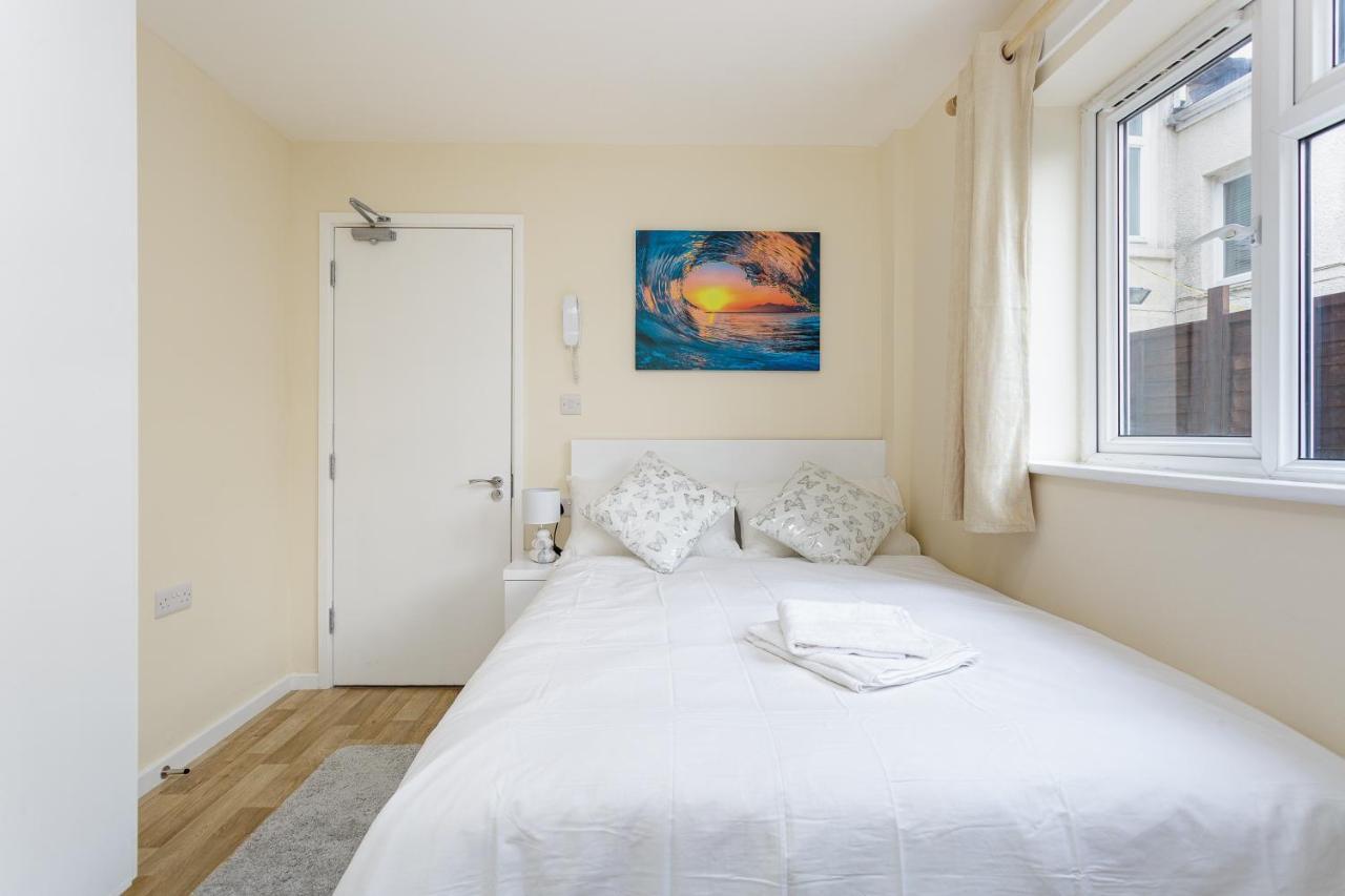 Blackberry - Stylish Self-Contained Flats In Soton City Centre Southampton Exteriör bild