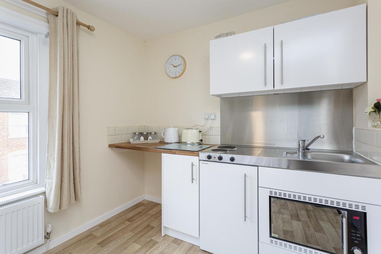 Blackberry - Stylish Self-Contained Flats In Soton City Centre Southampton Exteriör bild